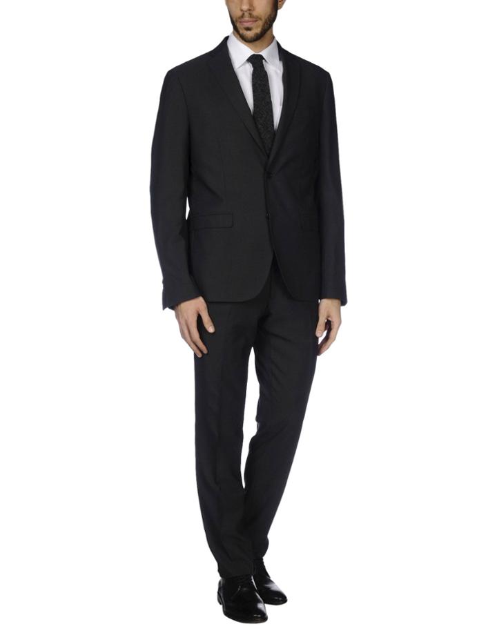 Dcy Suits