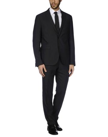 Dcy Suits