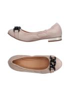 Jfk Ballet Flats