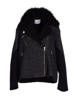 Liven Blazers