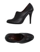 Gold Case Lace-up Shoes