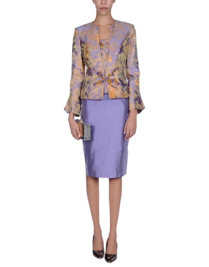 Til  Women's Suits