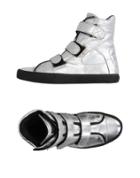 Karl Sneakers