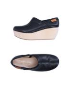 Lenora Mules