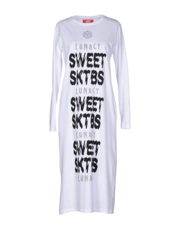 Sweet Sktbs 3/4 Length Dresses