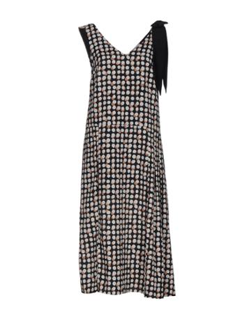 Rue 8isquit 3/4 Length Dresses