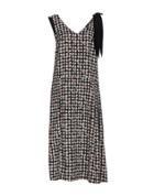 Rue 8isquit 3/4 Length Dresses