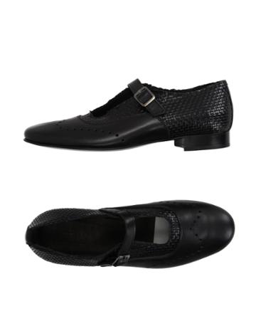 Ernesto Dolani Ballet Flats