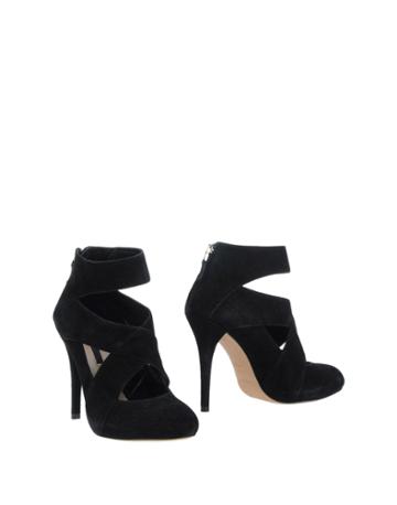 Alessandro B Booties