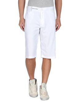 Etiqueta Negra 3/4-length Shorts