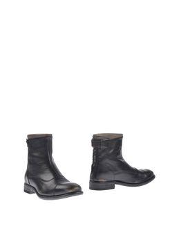 Smith's American Ankle Boots