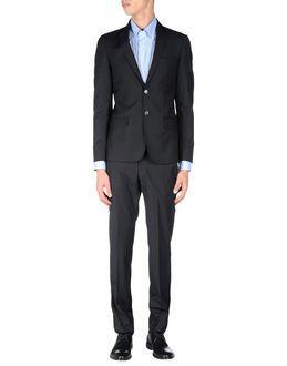 Simon Peet Suits