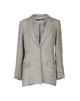 Daniela Bizzi Blazers