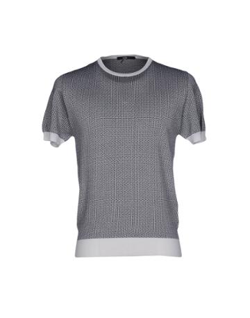 Suite 19l Sweaters
