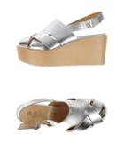 Ouigal Mules