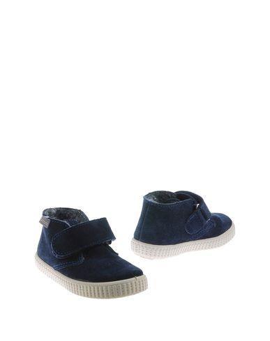 Victoria Ankle Boots