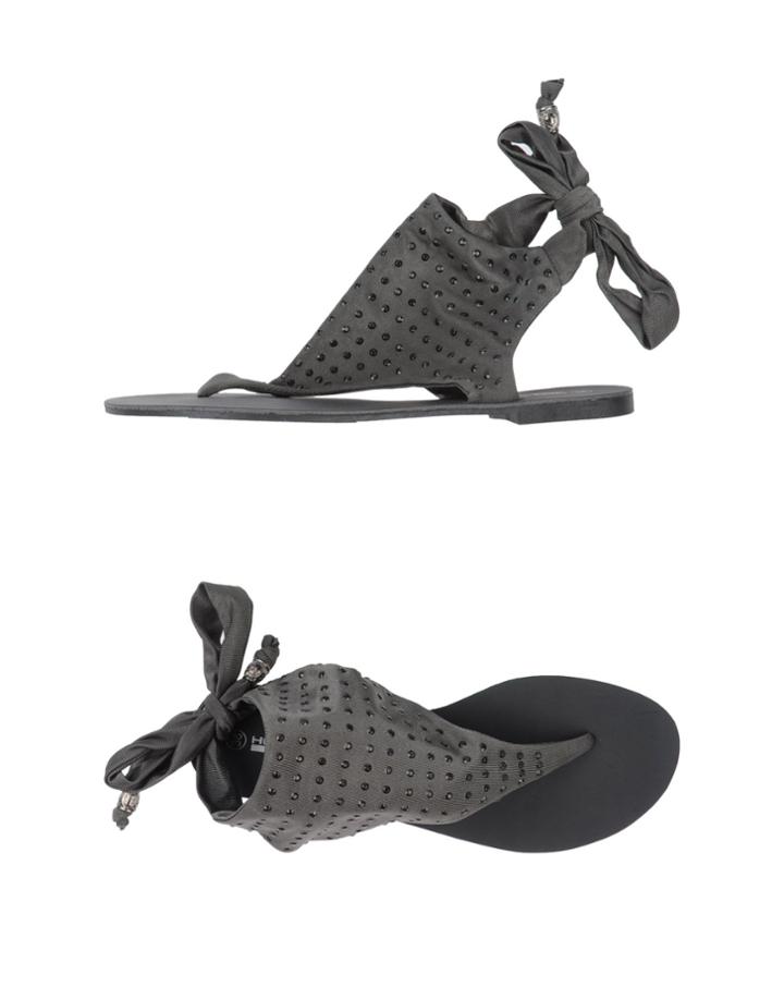 Hot Sand Toe Strap Sandals