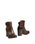 Lockeed Ankle Boots