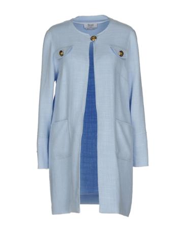 Nnigiani Overcoats