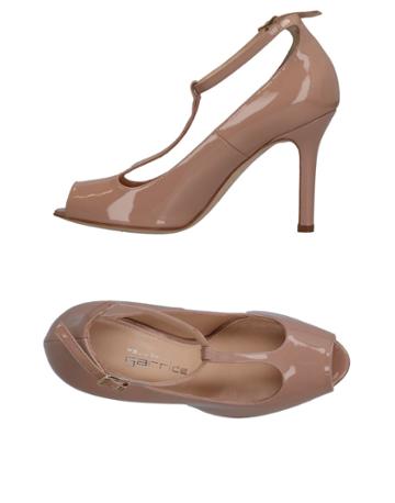 Pellico Pumps