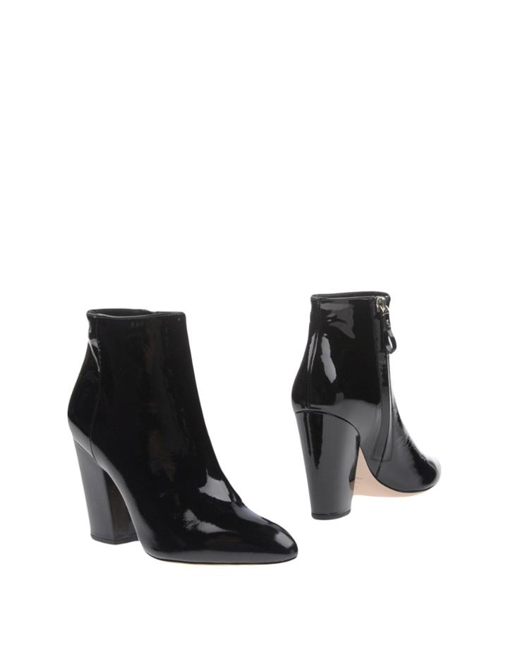 Vetiver Ankle Boots