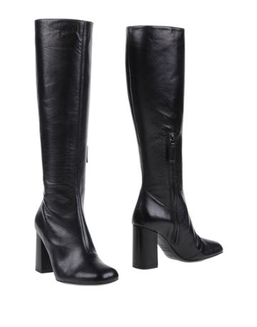Jaelle Paris Boots