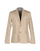 Pier One Blazers