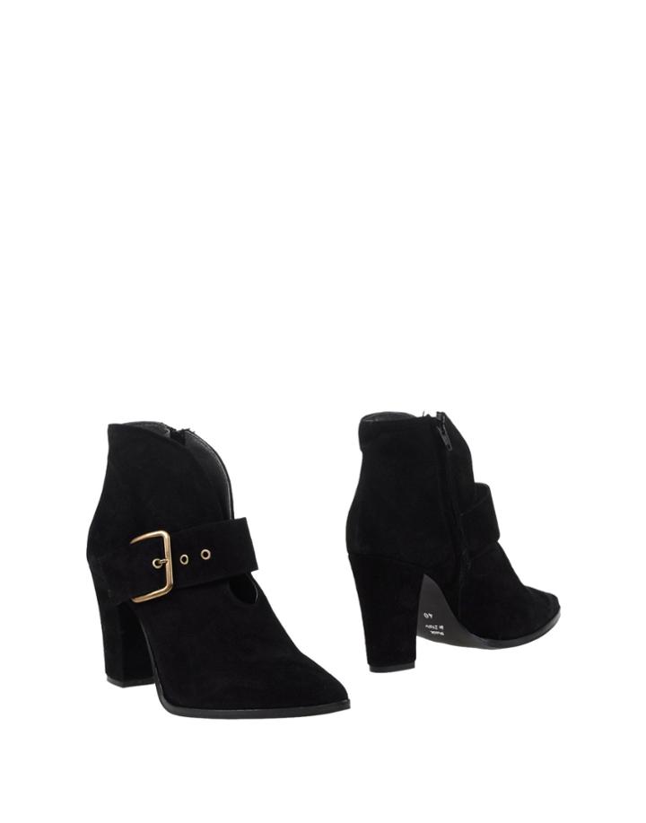 Beauty Ankle Boots