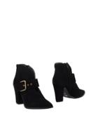 Beauty Ankle Boots