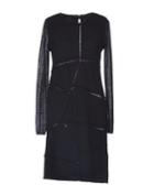 Oyuna Knee-length Dresses