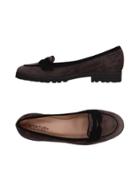 Status Loafers