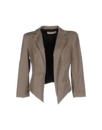 Met Unique Blazers