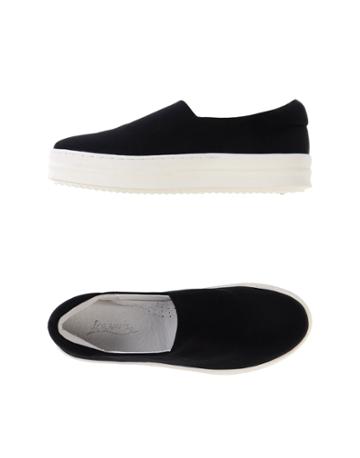 Ioannis Sneakers