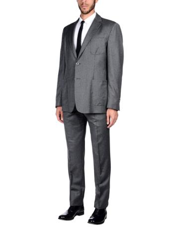 Rodrigo Suits