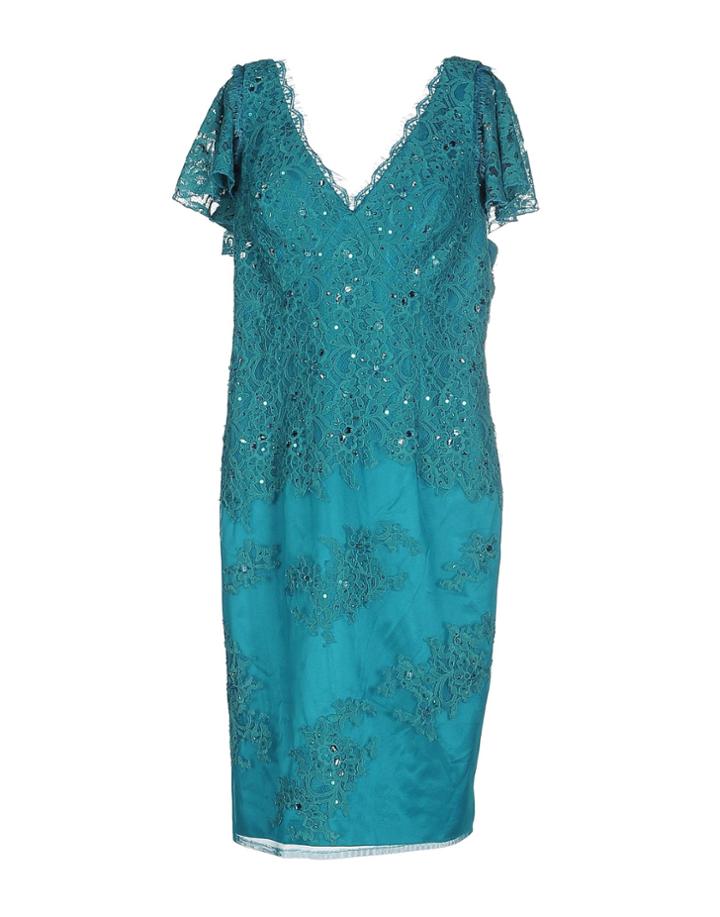 Mikael Knee-length Dresses