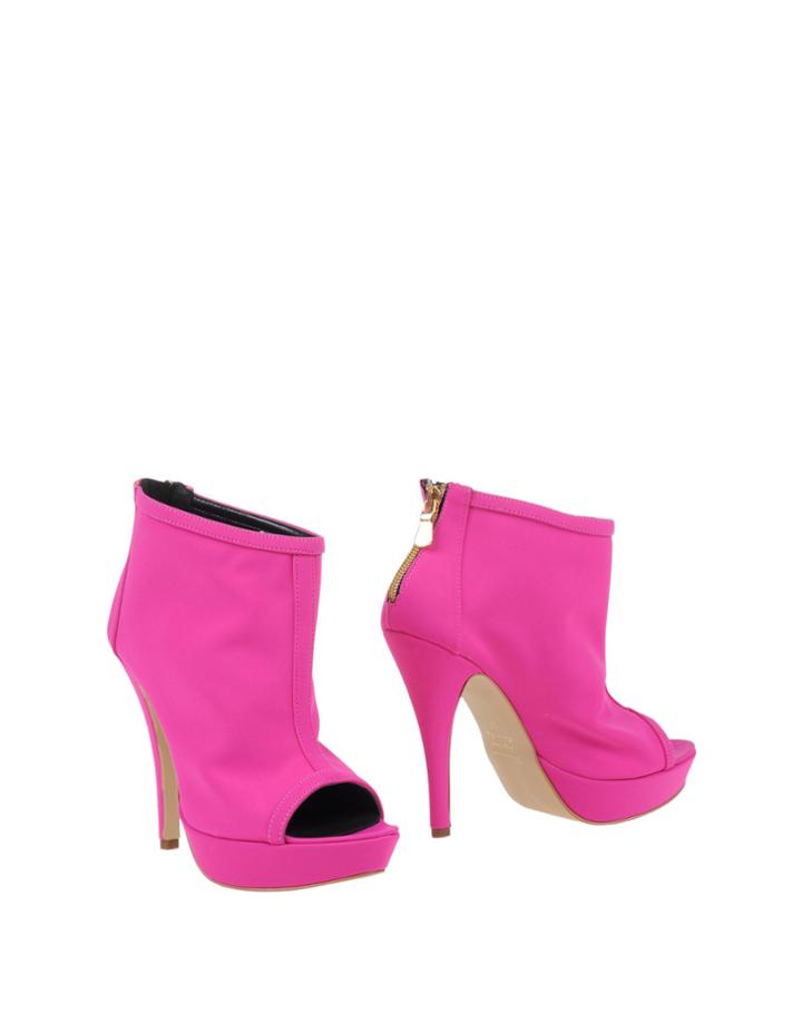 La Fille Des Fleurs Ankle Boots