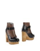 I'm Isola Marras Ankle Boots