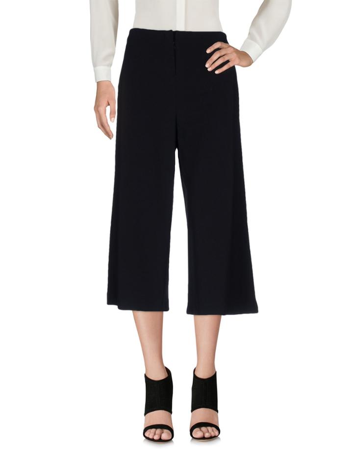 Aishha 3/4-length Shorts