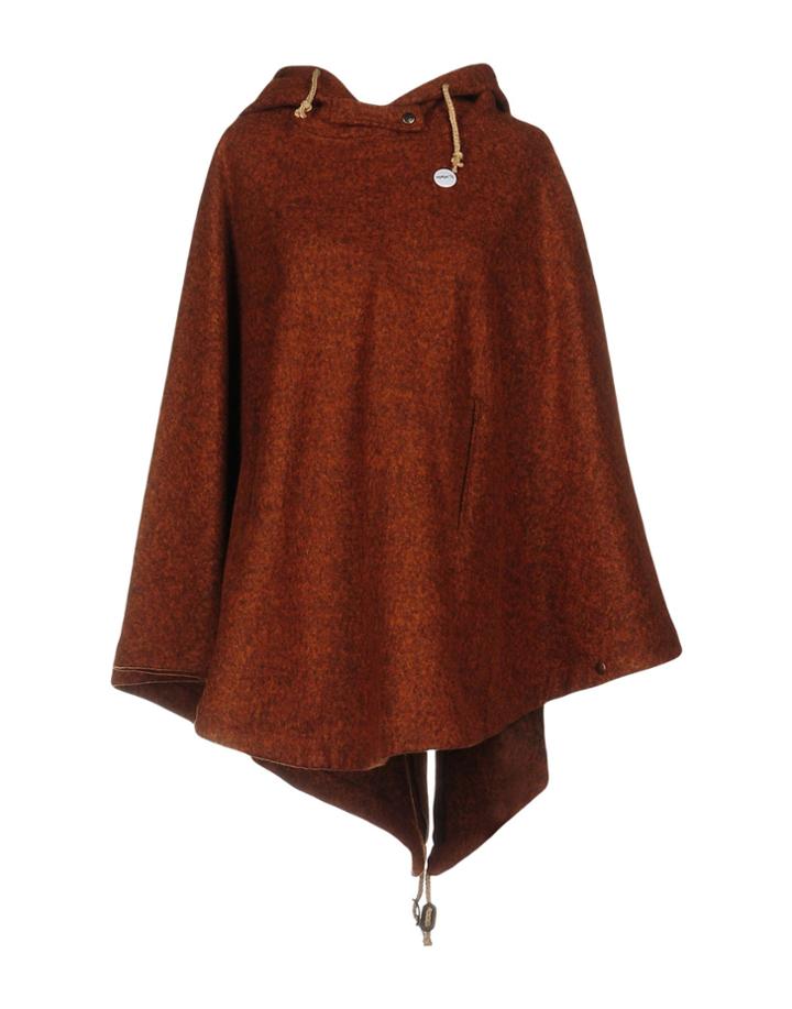 Equipe' 70 Capes & Ponchos