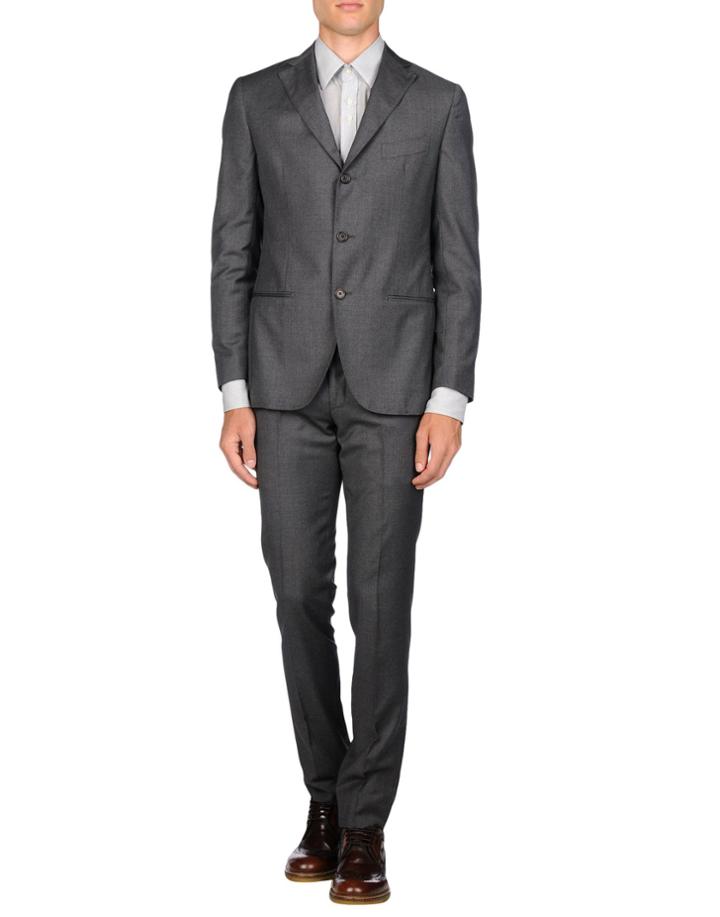 Valeri Suits