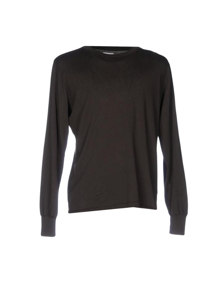 Les Basics T-shirts