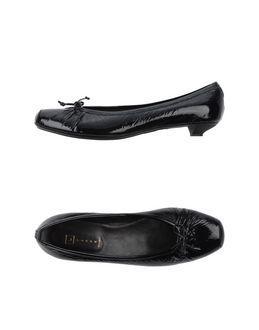 Logan Ballet Flats