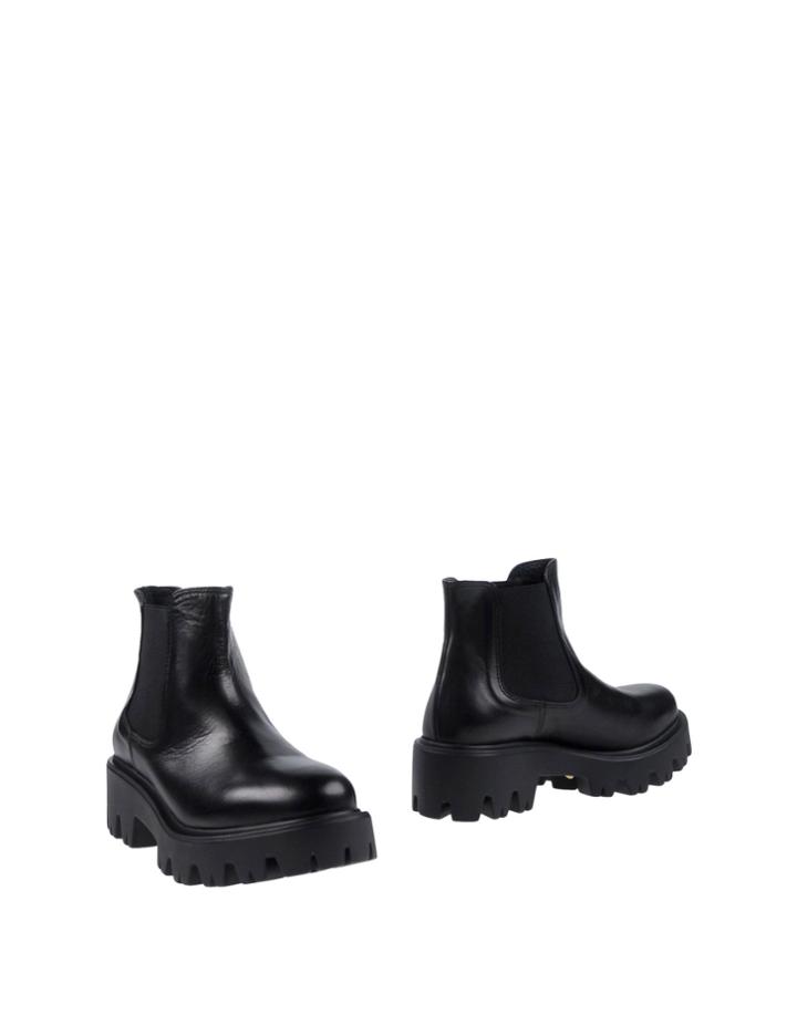 Vsl Ankle Boots