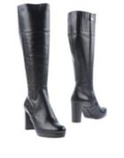 De Robert Boots