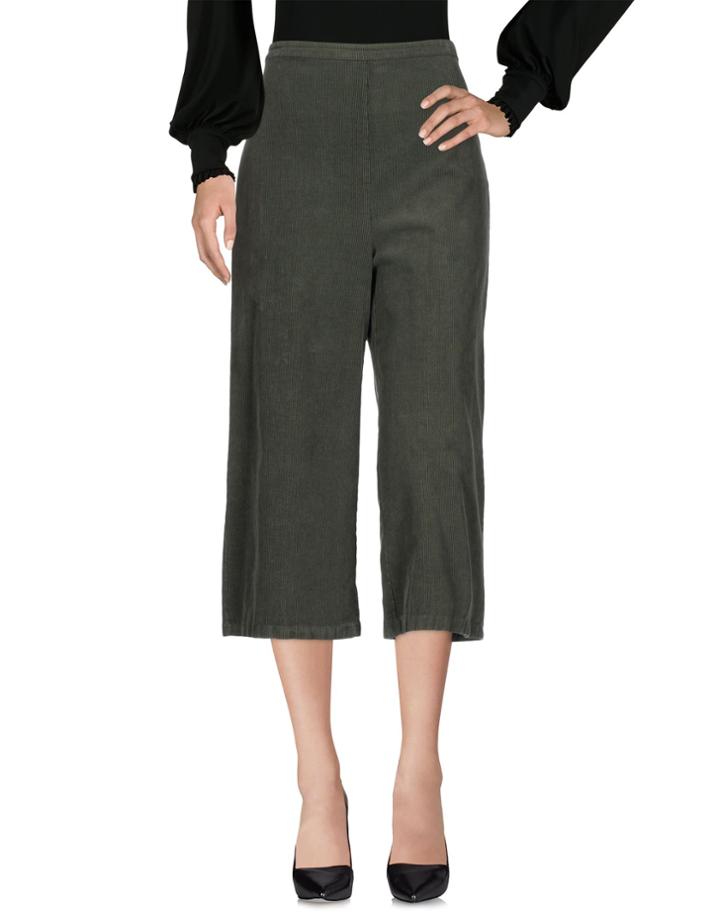 L*ecole 3/4-length Shorts