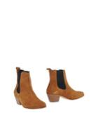 Gat Rimon Ankle Boots