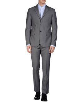 Henry Smith Suits