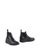 3.3 Trepuntotre Ankle Boots
