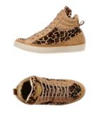 Chiara Ferragni Sneakers