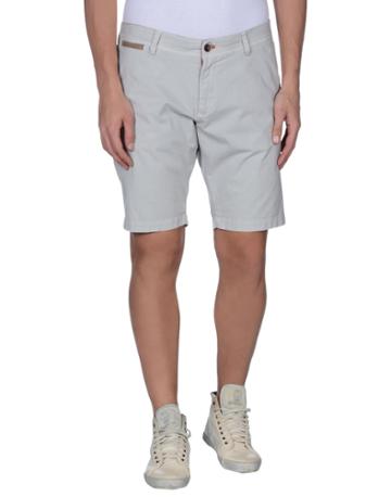 2nd Floor Bermudas